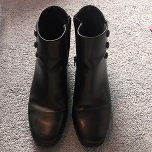 Croft & Borrow Black Booties